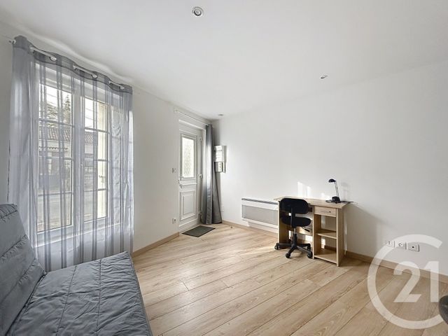 Appartement Studio &agrave; louer - 1 pi&egrave;ce - 20,40 m2 - L Isle D Espagnac - 16 - POITOU-CHARENTES