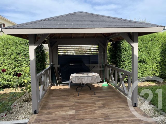 Maison &agrave; louer - 4 pi&egrave;ces - 94 m2 - La Couronne - 16 - POITOU-CHARENTES