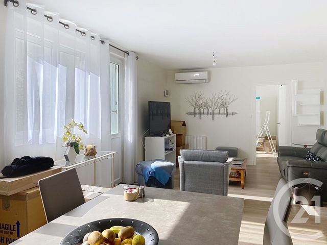 Maison &agrave; louer - 4 pi&egrave;ces - 94 m2 - La Couronne - 16 - POITOU-CHARENTES