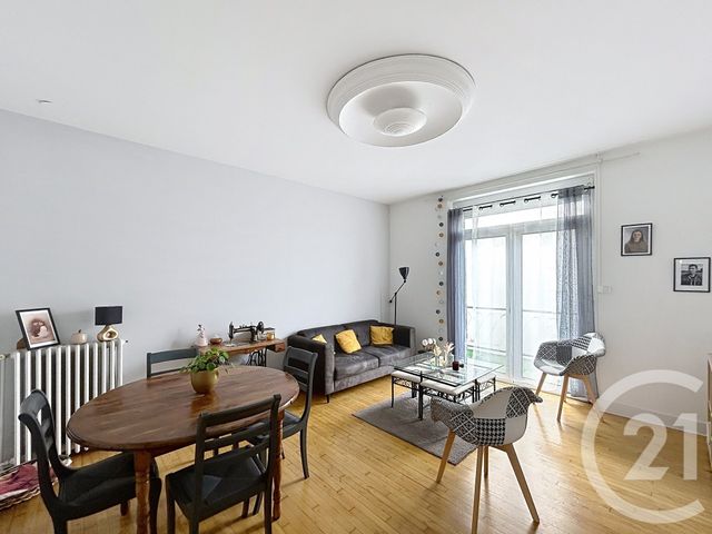 Maison &agrave; louer - 3 pi&egrave;ces - 76 m2 - Angouleme - 16 - POITOU-CHARENTES