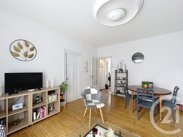 Maison &agrave; louer - 3 pi&egrave;ces - 76 m2 - Angouleme - 16 - POITOU-CHARENTES