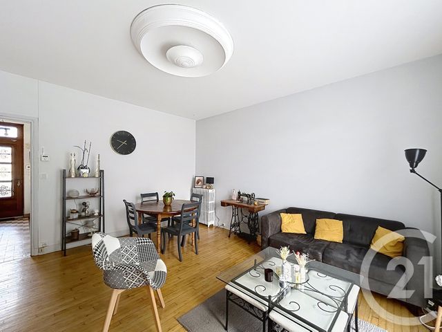 Maison &agrave; louer - 3 pi&egrave;ces - 76 m2 - Angouleme - 16 - POITOU-CHARENTES