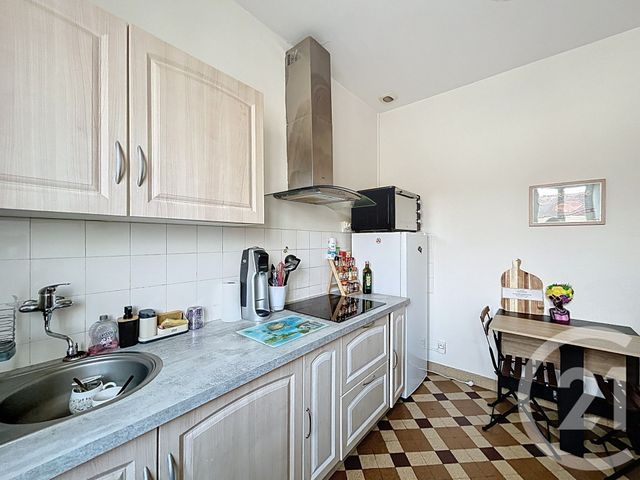 Maison &agrave; louer - 3 pi&egrave;ces - 76 m2 - Angouleme - 16 - POITOU-CHARENTES