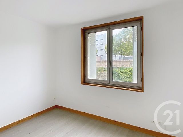 Appartement F2 &agrave; louer - 2 pi&egrave;ces - 28,80 m2 - Angouleme - 16 - POITOU-CHARENTES