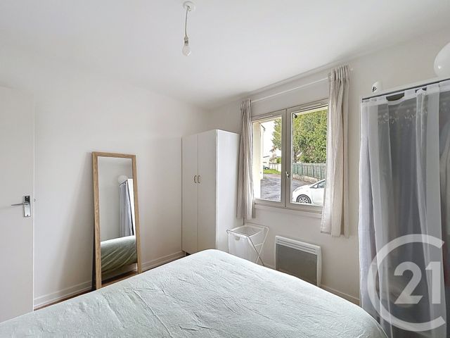 Appartement F2 &agrave; louer - 2 pi&egrave;ces - 32,08 m2 - St Michel - 16 - POITOU-CHARENTES