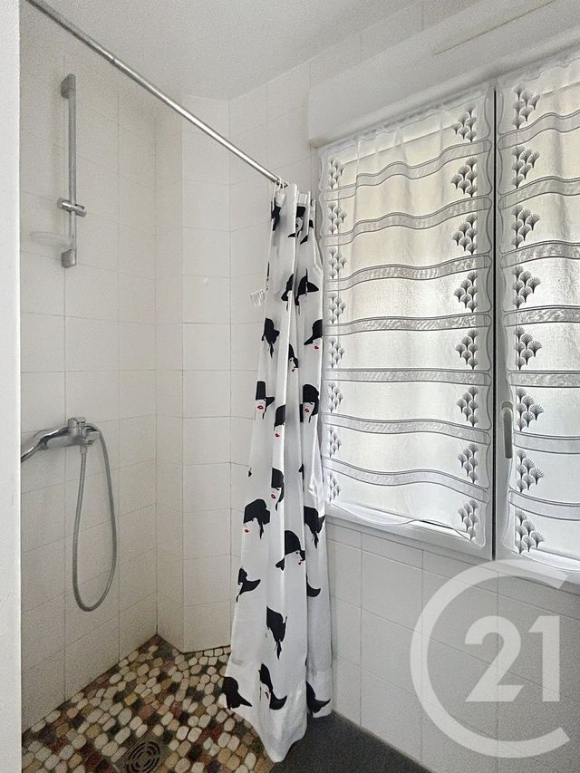 Appartement F2 &agrave; louer - 2 pi&egrave;ces - 27,43 m2 - Angouleme - 16 - POITOU-CHARENTES