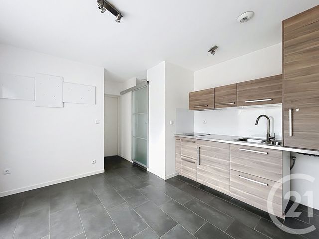 Appartement F2 &agrave; louer - 2 pi&egrave;ces - 27,43 m2 - Angouleme - 16 - POITOU-CHARENTES