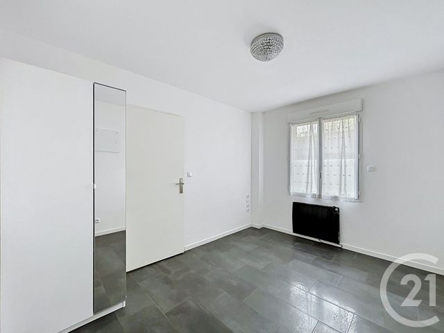 Appartement F2 &agrave; louer - 2 pi&egrave;ces - 27,43 m2 - Angouleme - 16 - POITOU-CHARENTES