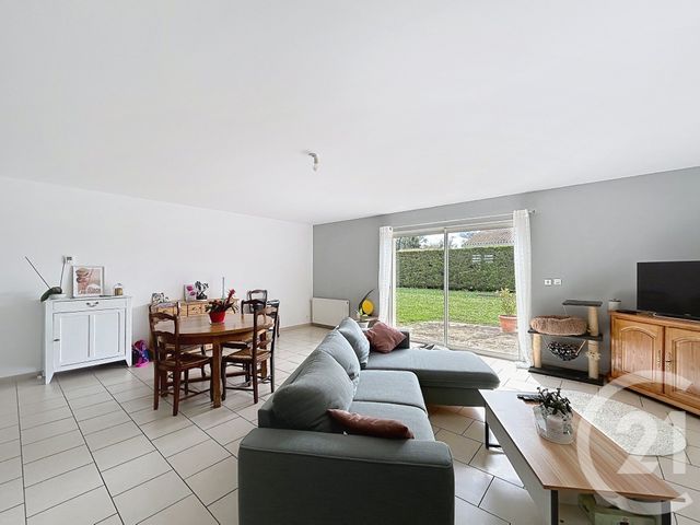 Maison &agrave; louer - 4 pi&egrave;ces - 103,03 m2 - Brie - 16 - POITOU-CHARENTES