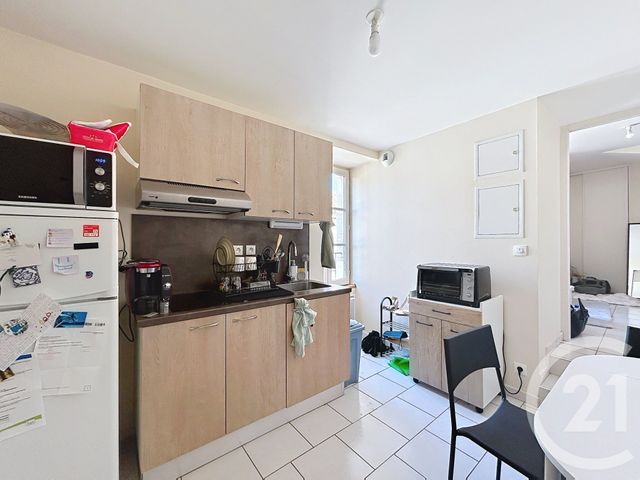 Appartement T1 &agrave; louer - 1 pi&egrave;ce - 26,24 m2 - Angouleme - 16 - POITOU-CHARENTES