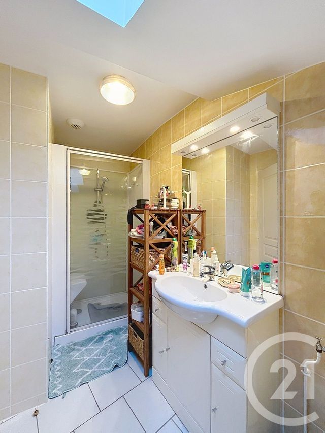 Appartement T1 &agrave; louer - 1 pi&egrave;ce - 26,24 m2 - Angouleme - 16 - POITOU-CHARENTES