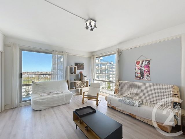 Appartement T3 &agrave; louer - 3 pi&egrave;ces - 62,90 m2 - Angouleme - 16 - POITOU-CHARENTES