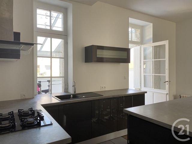 Maison &agrave; vendre - 4 pi&egrave;ces - 140 m2 - Angouleme - 16 - POITOU-CHARENTES