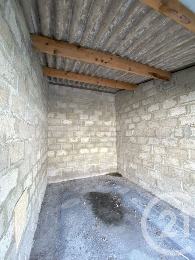 Parking &agrave; vendre - 15 m2 - Angouleme - 16 - POITOU-CHARENTES