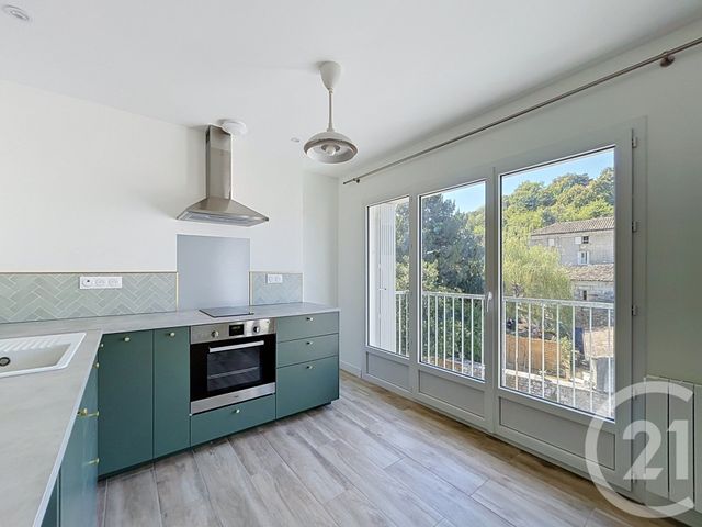 Appartement T2 &agrave; louer - 2 pi&egrave;ces - 40,71 m2 - Angouleme - 16 - POITOU-CHARENTES