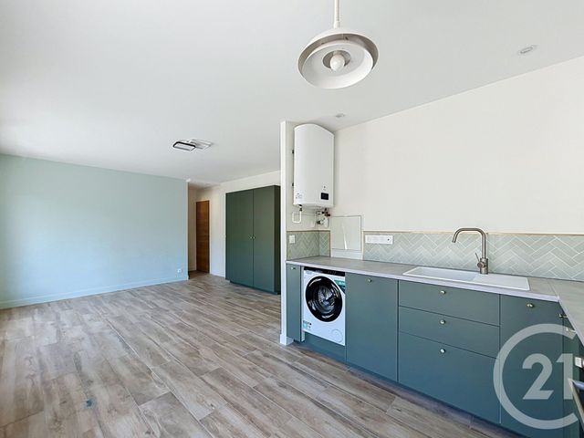 Appartement T2 &agrave; louer - 2 pi&egrave;ces - 40,71 m2 - Angouleme - 16 - POITOU-CHARENTES