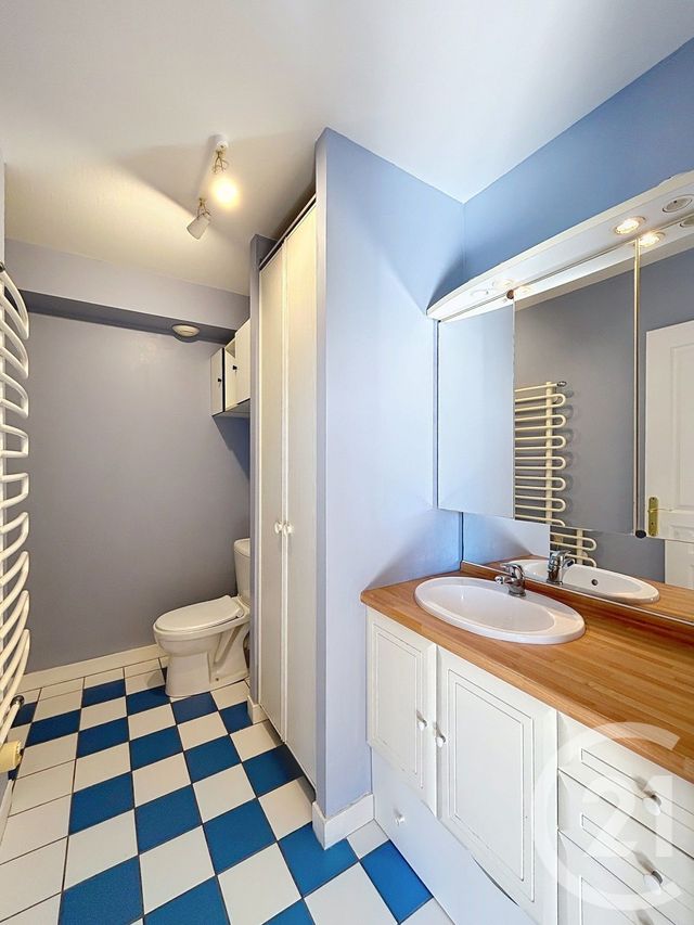 Appartement T2 &agrave; louer - 2 pi&egrave;ces - 52 m2 - Angouleme - 16 - POITOU-CHARENTES