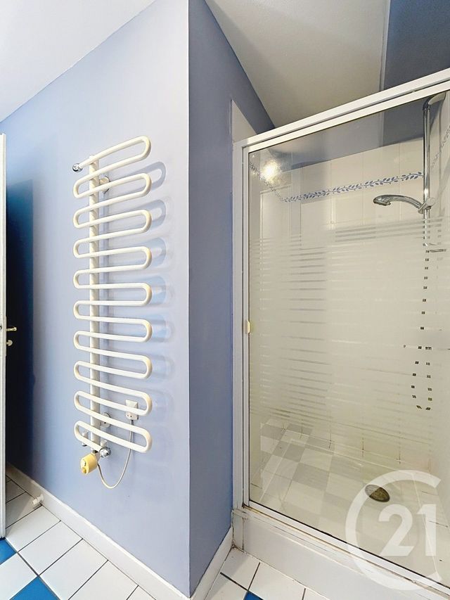 Appartement T2 &agrave; louer - 2 pi&egrave;ces - 52 m2 - Angouleme - 16 - POITOU-CHARENTES