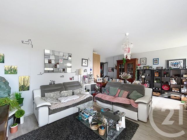 Appartement F3 &agrave; louer - 3 pi&egrave;ces - 88,60 m2 - Angouleme - 16 - POITOU-CHARENTES