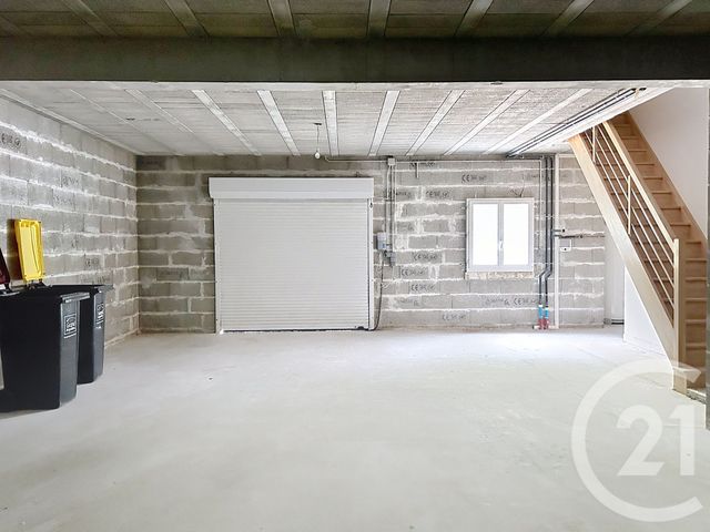 Maison &agrave; louer - 4 pi&egrave;ces - 112 m2 - Puymoyen - 16 - POITOU-CHARENTES