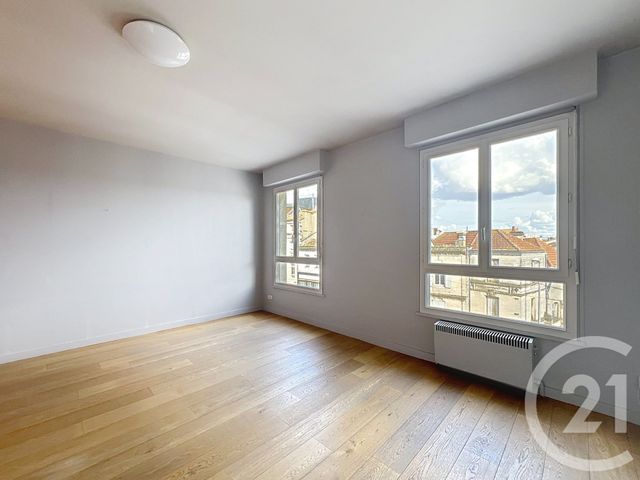 Appartement F2 &agrave; louer - 2 pi&egrave;ces - 51,70 m2 - Angouleme - 16 - POITOU-CHARENTES