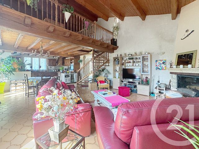Maison &agrave; vendre - 5 pi&egrave;ces - 127 m2 - St Michel - 16 - POITOU-CHARENTES
