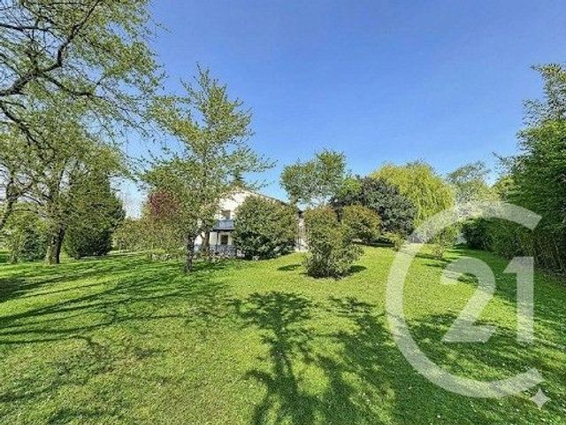 Maison &agrave; vendre - 5 pi&egrave;ces - 127 m2 - St Michel - 16 - POITOU-CHARENTES