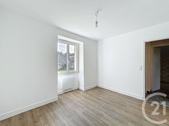 Maison &agrave; louer - 3 pi&egrave;ces - 65,67 m2 - Garat - 16 - POITOU-CHARENTES
