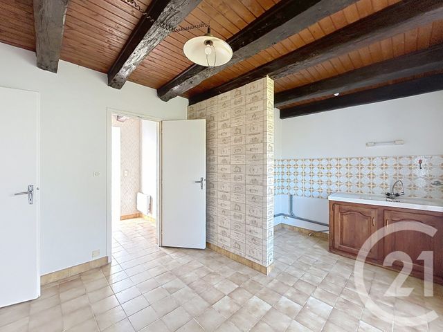 Maison &agrave; louer - 3 pi&egrave;ces - 65,67 m2 - Garat - 16 - POITOU-CHARENTES