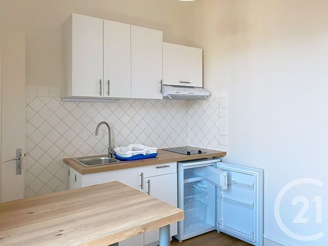 Appartement T1 &agrave; louer - 1 pi&egrave;ce - 25,96 m2 - Angouleme - 16 - POITOU-CHARENTES