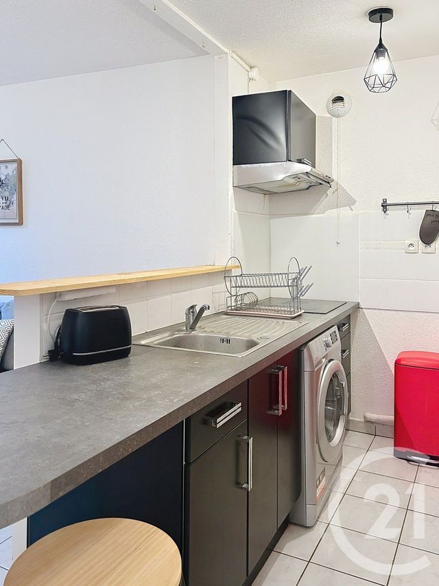 Appartement F3 &agrave; louer - 3 pi&egrave;ces - 63,56 m2 - Angouleme - 16 - POITOU-CHARENTES