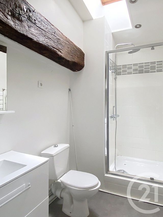 Appartement F2 &agrave; louer - 2 pi&egrave;ces - 48,80 m2 - Angouleme - 16 - POITOU-CHARENTES