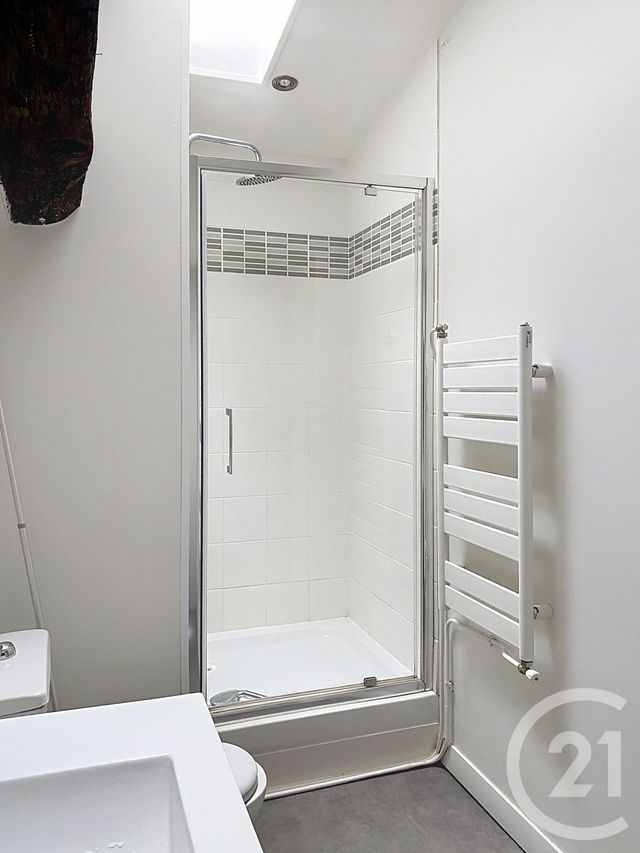 Appartement F2 &agrave; louer - 2 pi&egrave;ces - 48,80 m2 - Angouleme - 16 - POITOU-CHARENTES