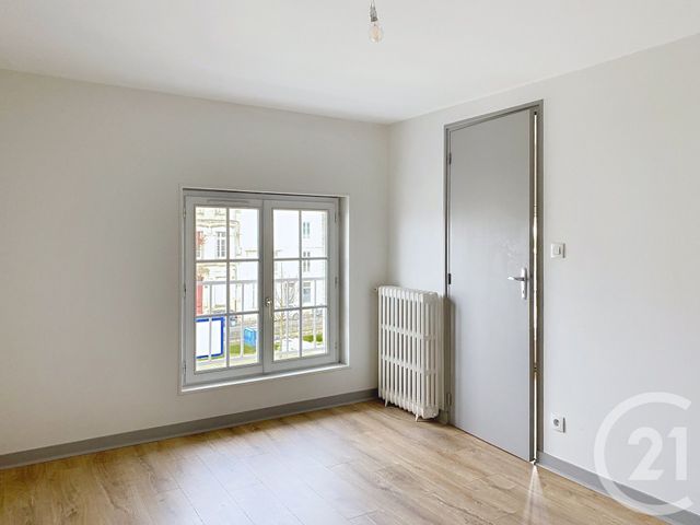 Appartement F2 &agrave; louer - 2 pi&egrave;ces - 48,80 m2 - Angouleme - 16 - POITOU-CHARENTES
