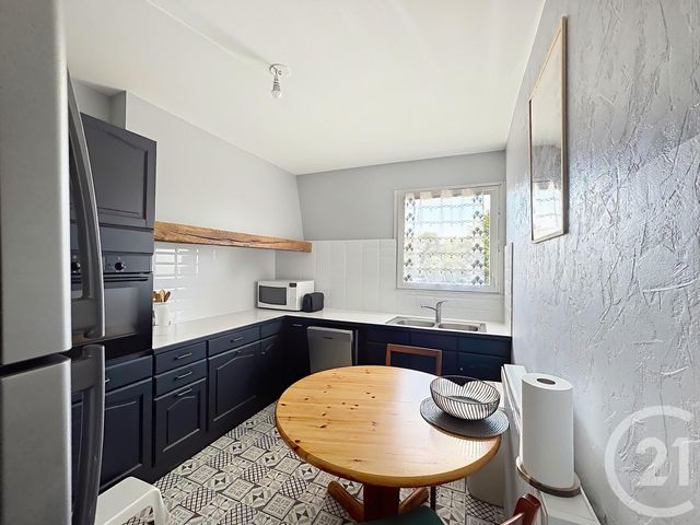 Appartement F3 &agrave; vendre - 4 pi&egrave;ces - 67,11 m2 - Angouleme - 16 - POITOU-CHARENTES