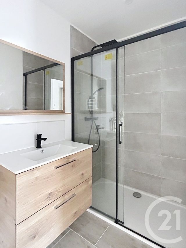 Maison &agrave; louer - 3 pi&egrave;ces - 48,98 m2 - Soyaux - 16 - POITOU-CHARENTES