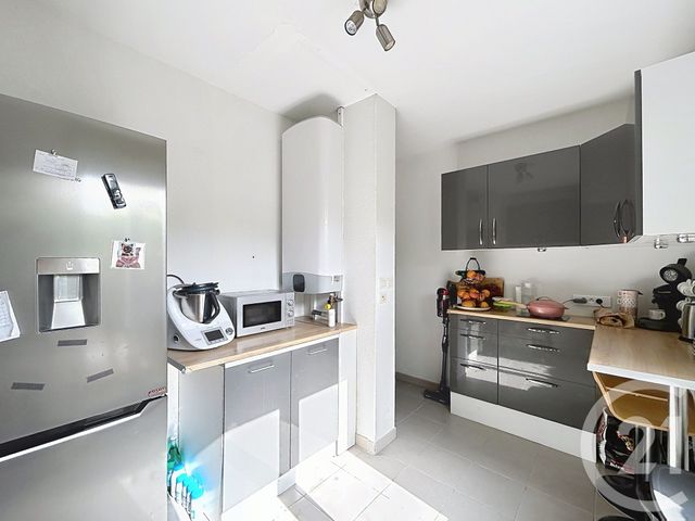 Maison &agrave; louer - 4 pi&egrave;ces - 76,50 m2 - Angouleme - 16 - POITOU-CHARENTES