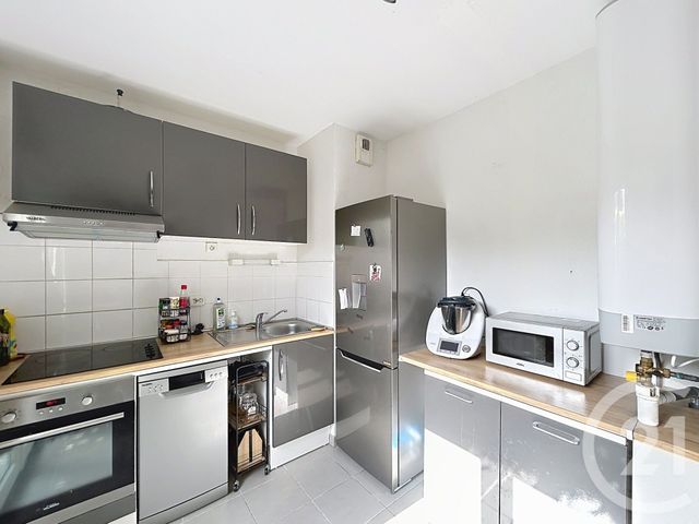 Maison &agrave; louer - 4 pi&egrave;ces - 76,50 m2 - Angouleme - 16 - POITOU-CHARENTES