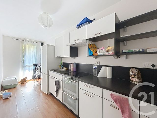 Appartement F2 &agrave; louer - 2 pi&egrave;ces - 54,78 m2 - Angouleme - 16 - POITOU-CHARENTES