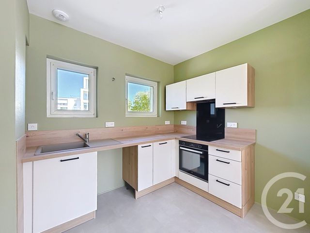 Appartement F3 &agrave; louer - 3 pi&egrave;ces - 61,76 m2 - Angouleme - 16 - POITOU-CHARENTES