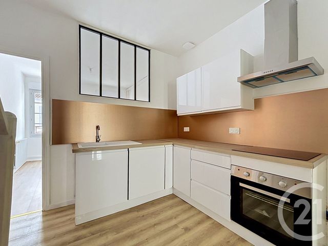 Appartement F4 &agrave; louer - 4 pi&egrave;ces - 95,50 m2 - Angouleme - 16 - POITOU-CHARENTES