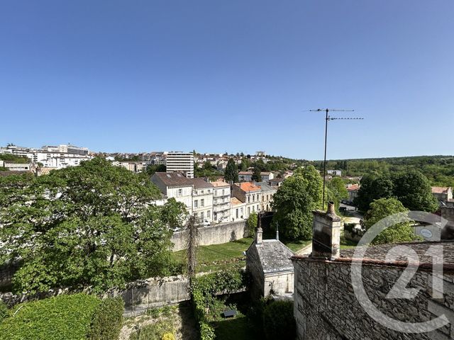Appartement F2 &agrave; louer - 2 pi&egrave;ces - 33,96 m2 - Angouleme - 16 - POITOU-CHARENTES