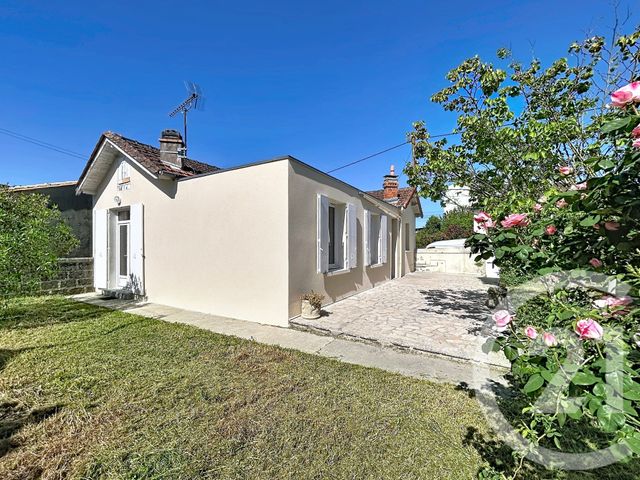 Maison &agrave; louer - 3 pi&egrave;ces - 75,30 m2 - Angouleme - 16 - POITOU-CHARENTES