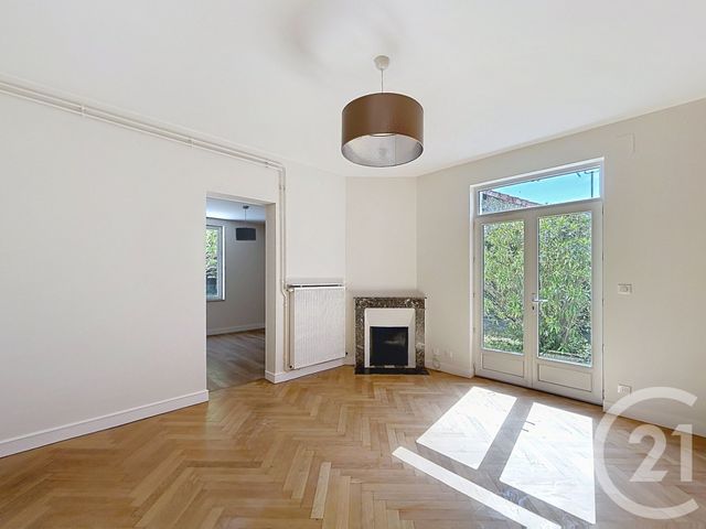 Maison &agrave; louer - 3 pi&egrave;ces - 75,30 m2 - Angouleme - 16 - POITOU-CHARENTES