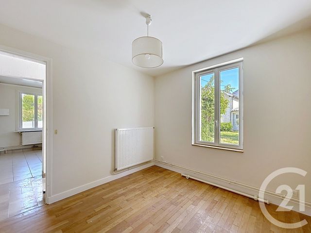 Maison &agrave; louer - 3 pi&egrave;ces - 75,30 m2 - Angouleme - 16 - POITOU-CHARENTES