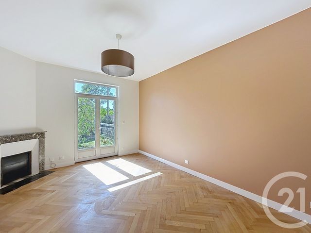 Maison &agrave; louer - 3 pi&egrave;ces - 75,30 m2 - Angouleme - 16 - POITOU-CHARENTES