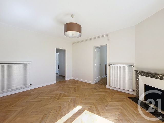 Maison &agrave; louer - 3 pi&egrave;ces - 75,30 m2 - Angouleme - 16 - POITOU-CHARENTES