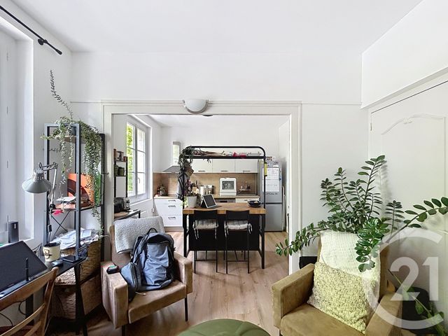 Appartement F2 &agrave; louer - 2 pi&egrave;ces - 45,85 m2 - Angouleme - 16 - POITOU-CHARENTES