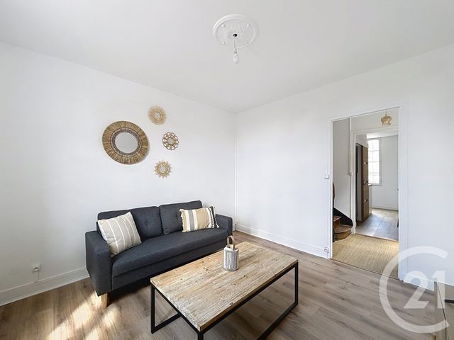 Maison &agrave; louer - 4 pi&egrave;ces - 68,30 m2 - Angouleme - 16 - POITOU-CHARENTES