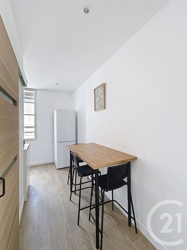 Maison &agrave; louer - 4 pi&egrave;ces - 68,30 m2 - Angouleme - 16 - POITOU-CHARENTES